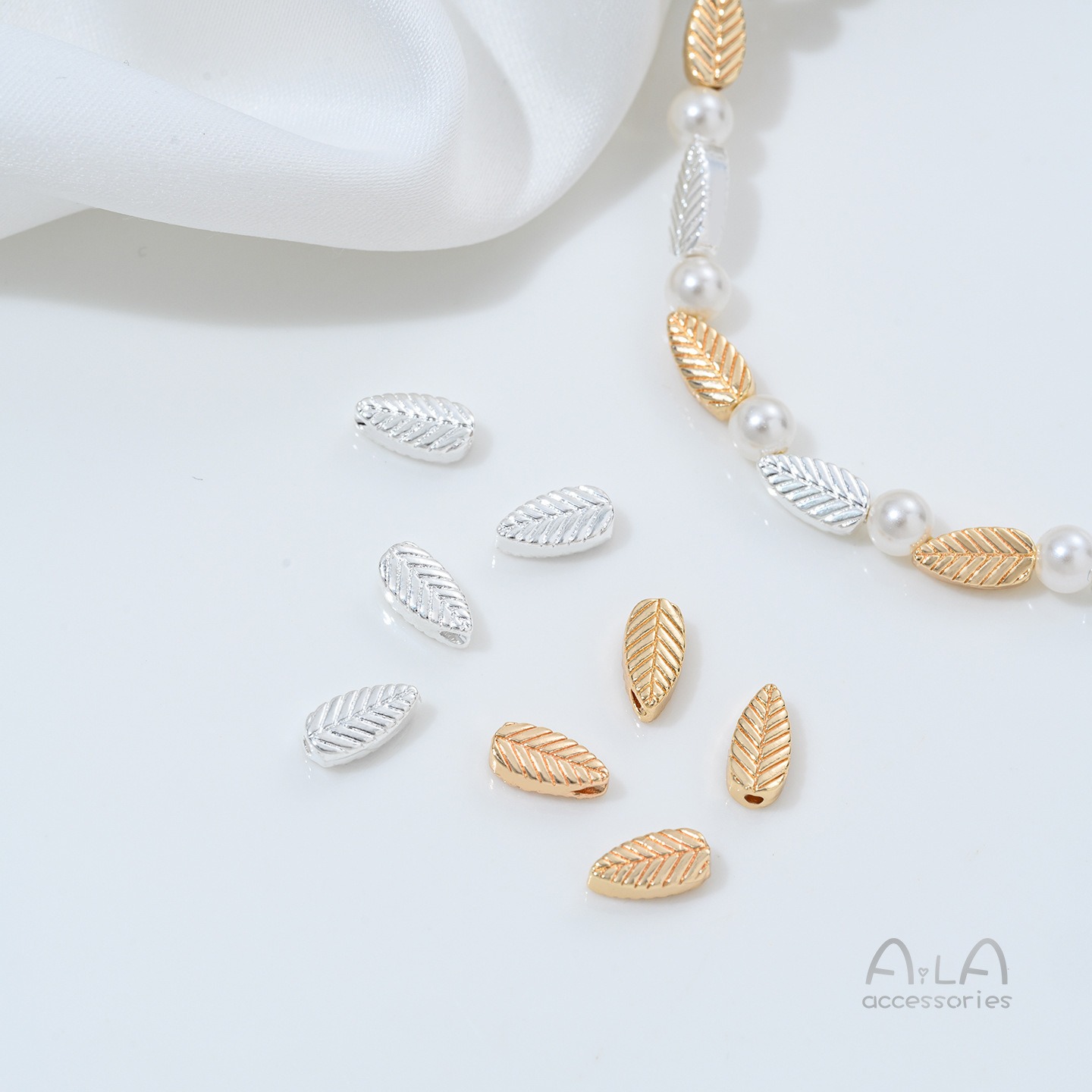 فاصل خرز مطلي بالفضة وذهب عيار - مراجعة String Of Pearls Plant وسعره